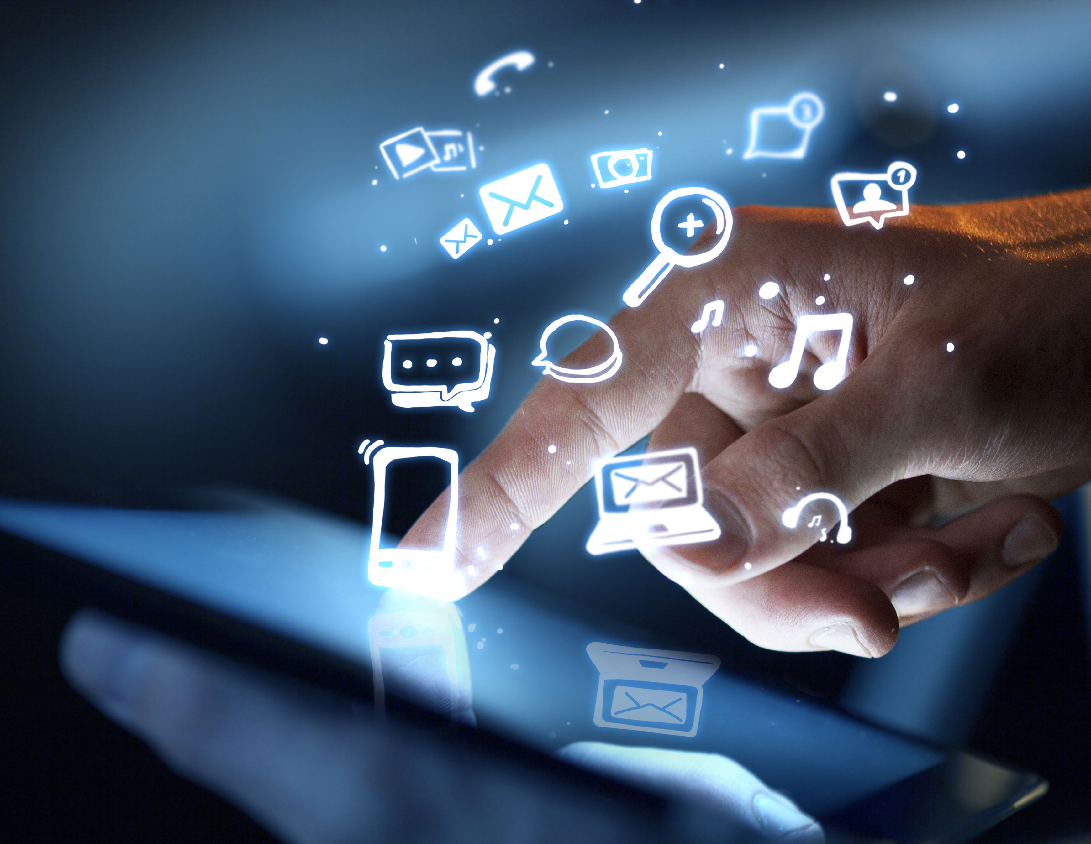 5 astuces pour booster votre communication grâce aux réseaux sociaux